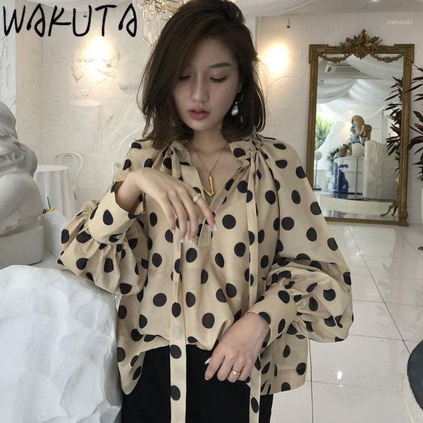 polka dot women blouses long lantern sleeve chic vintage loose lace up shirts female office lady 2021 spring korean women's &, White
polka dot women blouses long lantern sleeve chic vintage loose lace up shirts female office lady 2021 spring korean women's &, White