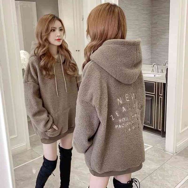 cashmere and thickened lamb wool sweater for female students in winter new loose korean hooded jacket women's fashion 2021, Black
cashmere and thickened lamb wool sweater for female students in winter new loose korean hooded jacket women's fashion 2021, Black