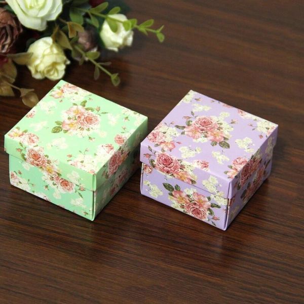 gift wrap 20pcs/lot rustic style flowers printing small box craft paper packaging for wedding party favors boxes square 8/24
gift wrap 20pcs/lot rustic style flowers printing small box craft paper packaging for wedding party favors boxes square 8/24
