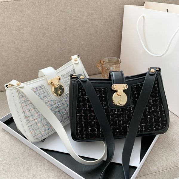cross body retro woolen handbag female pu leather splicing underarm shoulder bags portable women casual travel totes purse organize
cross body retro woolen handbag female pu leather splicing underarm shoulder bags portable women casual travel totes purse organize