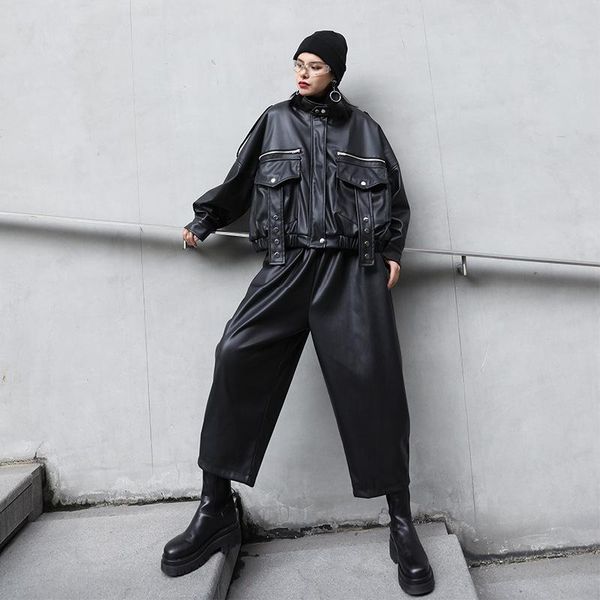women's two piece pants 2021 winter fashion retro plus velvet stand-up collar motorcycle pu leather jacket two-piece suit handsome, White
women's two piece pants 2021 winter fashion retro plus velvet stand-up collar motorcycle pu leather jacket two-piece suit handsome, White