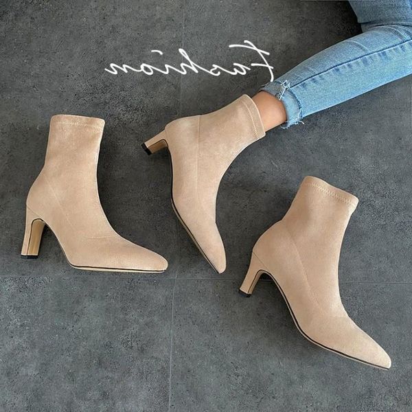boots women's winter 2021 style pointed high heel short black thin fashion korean suede elastic medium
boots women's winter 2021 style pointed high heel short black thin fashion korean suede elastic medium