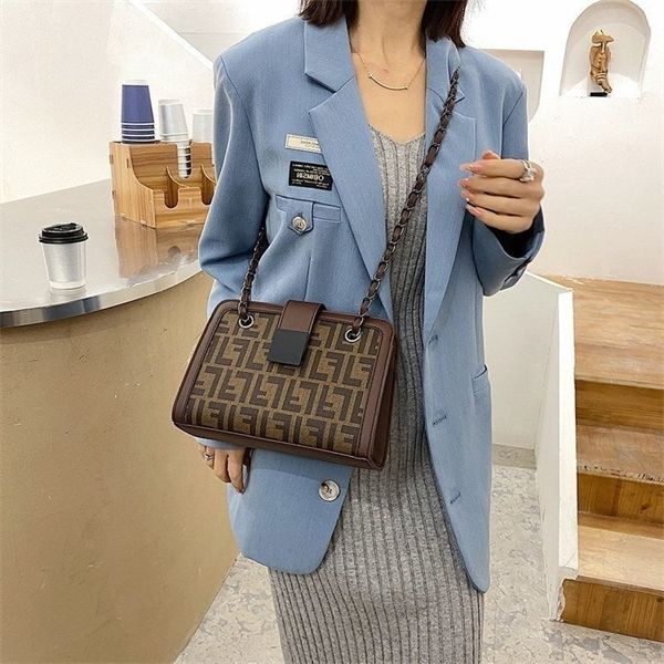 womens purses & purses leisure one shoulder chain small square bag winter new style versatile messenger women's purse 5axg
womens purses & purses leisure one shoulder chain small square bag winter new style versatile messenger women's purse 5axg