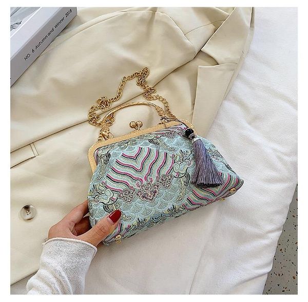 waist bags fashion women's bag spring and summer small chinese national style embroidered fairy purse clothing
waist bags fashion women's bag spring and summer small chinese national style embroidered fairy purse clothing