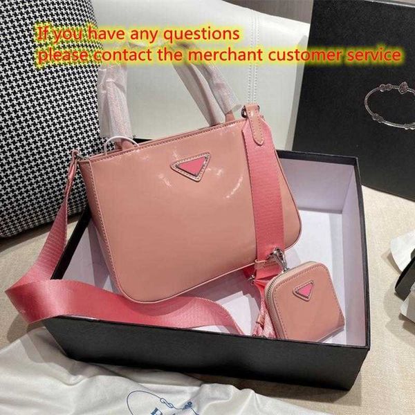 the single shoulder bags women's genuine leather luxury handbags smooth cortex fashion brand luxurious crossbody bag
the single shoulder bags women's genuine leather luxury handbags smooth cortex fashion brand luxurious crossbody bag