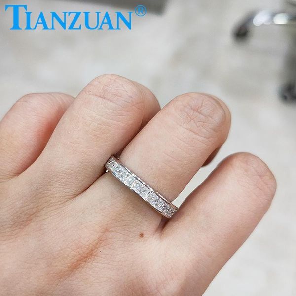 cluster rings 925 sterling silver ring with 2.5mm square shape white moissanite full tension setting eternity band jewelry engagement, Golden;silver
cluster rings 925 sterling silver ring with 2.5mm square shape white moissanite full tension setting eternity band jewelry engagement, Golden;silver