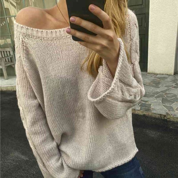 plus size knitted o neck sweater loose oversize women pullover flare sleeve thin s autumn knitwear 210603, White;black
plus size knitted o neck sweater loose oversize women pullover flare sleeve thin s autumn knitwear 210603, White;black