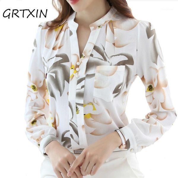women big flowers blouse ladies solid elegant v-neck blouses long sleeve ol office shirt plus size s-xxl women's & shirts, White
women big flowers blouse ladies solid elegant v-neck blouses long sleeve ol office shirt plus size s-xxl women's & shirts, White
