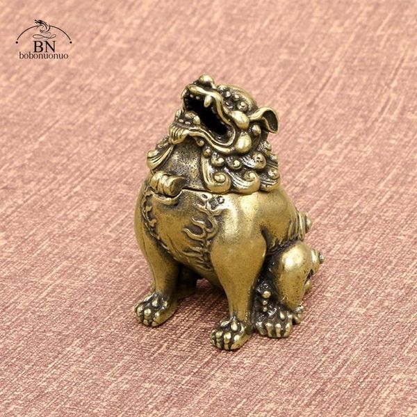 fragrance lamps vintage design chinese style mini feng shui pixiu copper bronze incense burner censer metal craft home decors living room su
fragrance lamps vintage design chinese style mini feng shui pixiu copper bronze incense burner censer metal craft home decors living room su