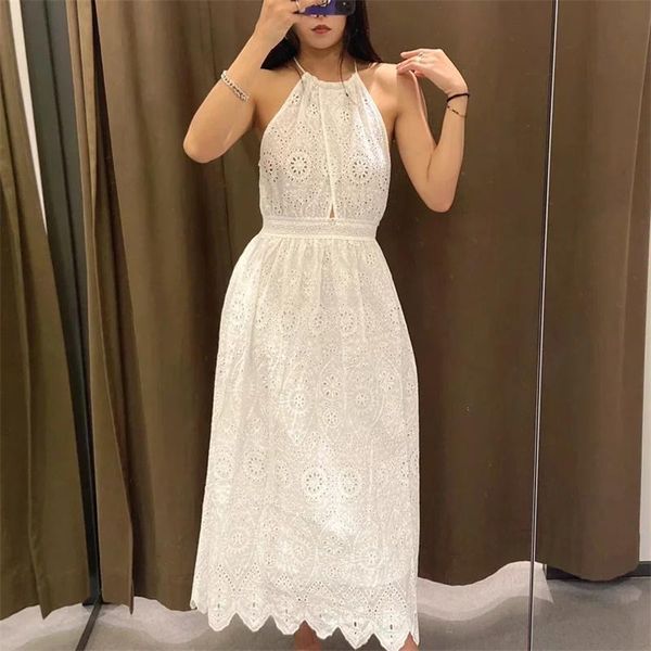 casual dresses blsqr fashion white hollow out midi dress women 2021 summer o neck sleeveless female vestido feminino, Black;gray
casual dresses blsqr fashion white hollow out midi dress women 2021 summer o neck sleeveless female vestido feminino, Black;gray