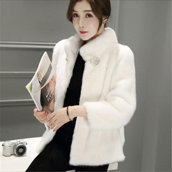 women's fur & faux 2021 jacket winter ladies fashion short slim imitation plush outerwear metal button light luxury elegant women coat, Black
women's fur & faux 2021 jacket winter ladies fashion short slim imitation plush outerwear metal button light luxury elegant women coat, Black