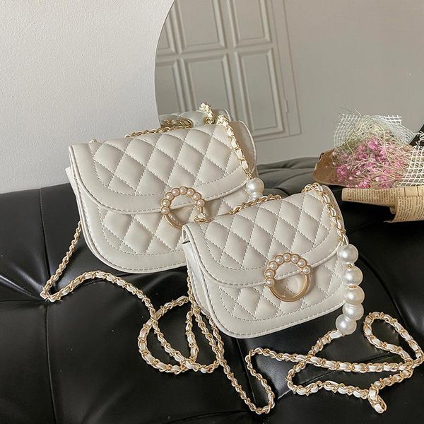 shoulder bags niche design bag women all-match 2021 fashion diamond chain messenger square
shoulder bags niche design bag women all-match 2021 fashion diamond chain messenger square