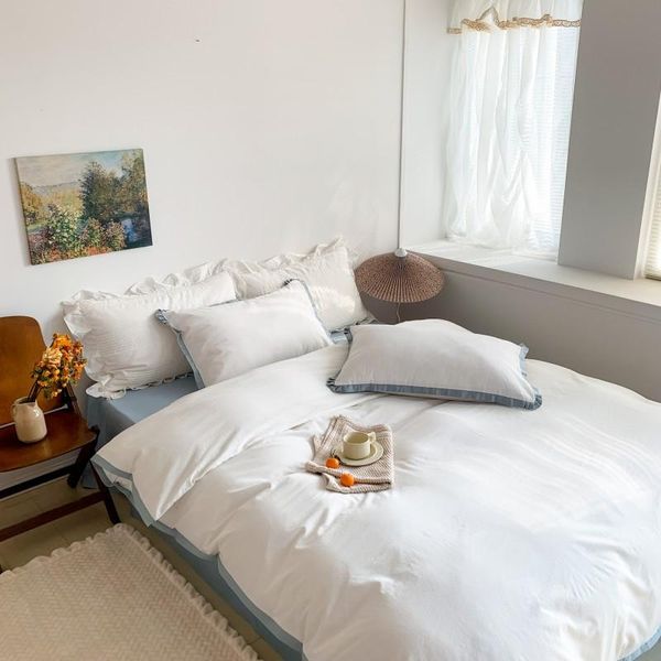 bedding sets 2021 100% cotton, washed solid color stitching, simple, soft and comfortable bed, four-piece set, bed sheet, pillowcase
bedding sets 2021 100% cotton, washed solid color stitching, simple, soft and comfortable bed, four-piece set, bed sheet, pillowcase