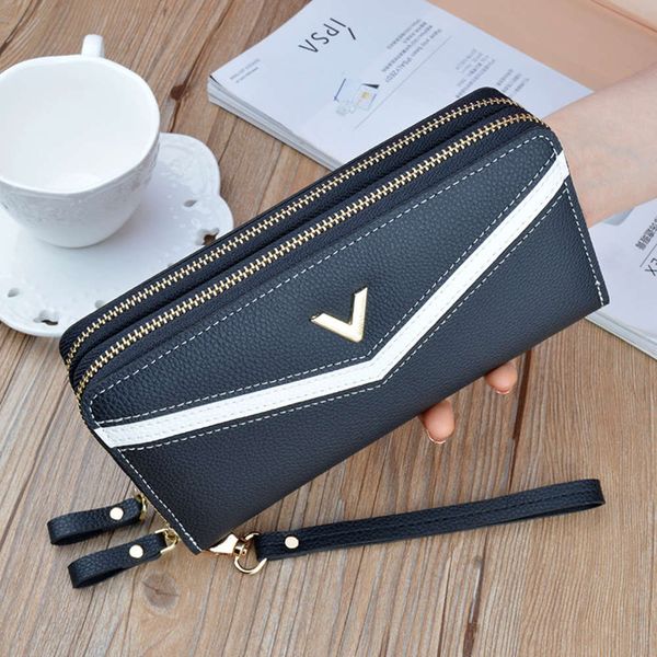 women's wallet long mobile phone bag double zipper handbag large capacity double-layer wallet color contrast zero, Red;black
women's wallet long mobile phone bag double zipper handbag large capacity double-layer wallet color contrast zero, Red;black