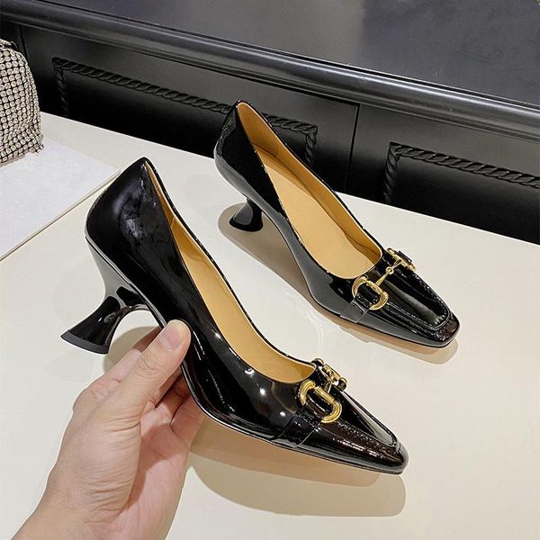 dress shoes spring patent leather square toe mid heel women black high heels ladies white stiletto pumps btalon femme
dress shoes spring patent leather square toe mid heel women black high heels ladies white stiletto pumps btalon femme