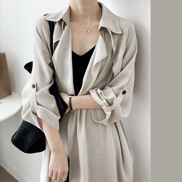 2021 autumn new arrival women with belt bat sleeve solid long coat elegance chic trench office lady pockets korean t09508z, Tan;black
2021 autumn new arrival women with belt bat sleeve solid long coat elegance chic trench office lady pockets korean t09508z, Tan;black