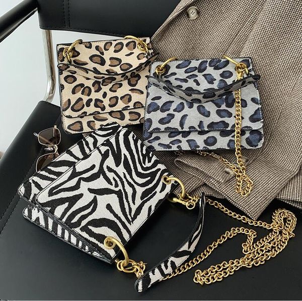 factory wholesale women handbag street trend zebra womens chain bag leopard shoulder bags elegant atmosphere leather fashion armpit handbags, Black;red
factory wholesale women handbag street trend zebra womens chain bag leopard shoulder bags elegant atmosphere leather fashion armpit handbags, Black;red