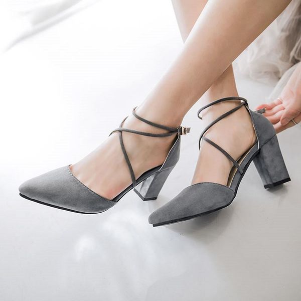 dress shoes corporis 2021 pumps woman pointed toe shallow high heels buckle thick female prom wedding, Black
dress shoes corporis 2021 pumps woman pointed toe shallow high heels buckle thick female prom wedding, Black