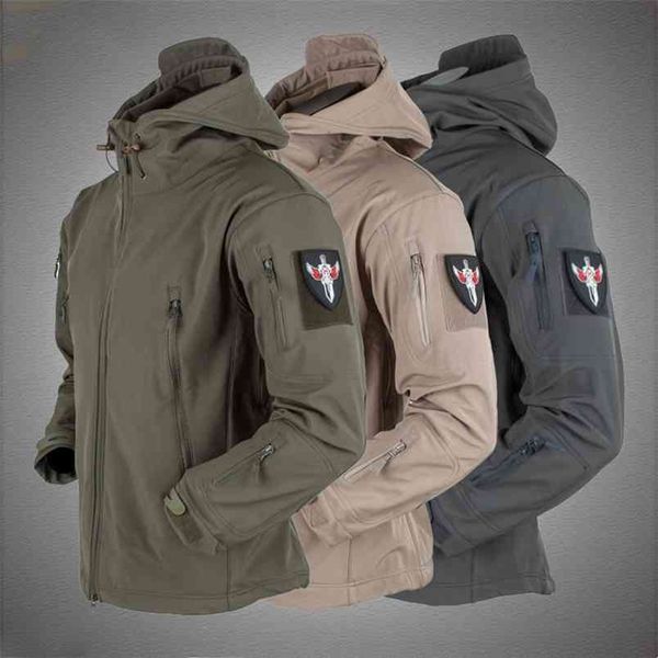 tactical jacket men military shark skin soft shell windproof waterproof bomber coats mens hiking hunting hooded combat jackets 210811, Black;brown