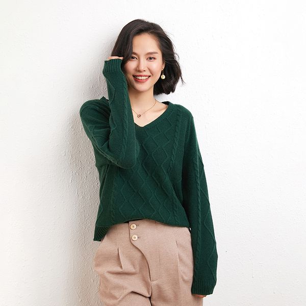 2021 new long sleeves women female 100% cashmere autumn winter v-neck warm thickening sweater knitting jumper xnaw, White;black
2021 new long sleeves women female 100% cashmere autumn winter v-neck warm thickening sweater knitting jumper xnaw, White;black