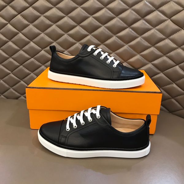 designer fashion trend casual low-sports men's shoes, first layer cowhide, simple solid color, comfortable and breathable, size 39-44, Black
designer fashion trend casual low-sports men's shoes, first layer cowhide, simple solid color, comfortable and breathable, size 39-44, Black