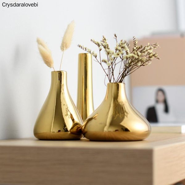 nordic style golden ceramic vase dry flower arranger water planting container deskdecoration vase
nordic style golden ceramic vase dry flower arranger water planting container deskdecoration vase