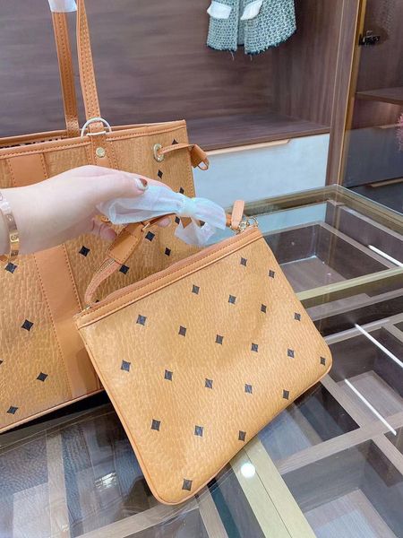 3a+ luxury designer brand women fashion shoulder pu material handbag toni visetos shopping bag classic series, Black
3a+ luxury designer brand women fashion shoulder pu material handbag toni visetos shopping bag classic series, Black