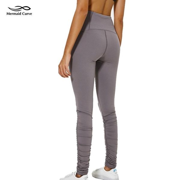 yoga outfits women leggings high waist dot fitness leggins gym stretch sportswear calf fold content spandex pants female, White;red
yoga outfits women leggings high waist dot fitness leggins gym stretch sportswear calf fold content spandex pants female, White;red