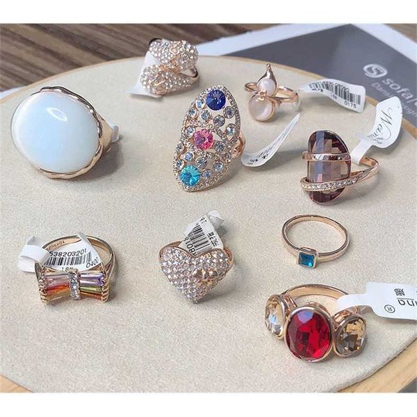 wholesale 6pairs/lots more style crystal jewelry storne 925 silver diamond lady's rings (random) 2.8rtu, Golden;silver
wholesale 6pairs/lots more style crystal jewelry storne 925 silver diamond lady's rings (random) 2.8rtu, Golden;silver