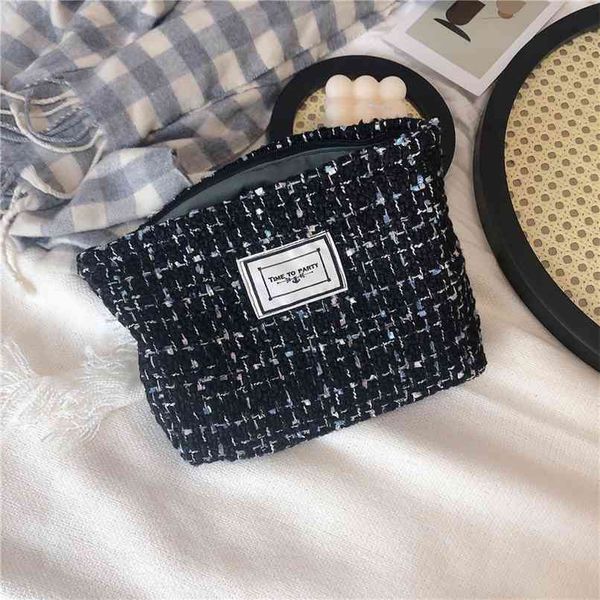 makeup bag organizer plaid cosmetic pouch large women travel toiletry necesserie zipper beauty box storage 210901
makeup bag organizer plaid cosmetic pouch large women travel toiletry necesserie zipper beauty box storage 210901