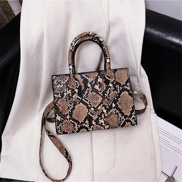 evening bags women autumn snake print shoulder bag fashion simple messenger small square all-match handbag
evening bags women autumn snake print shoulder bag fashion simple messenger small square all-match handbag