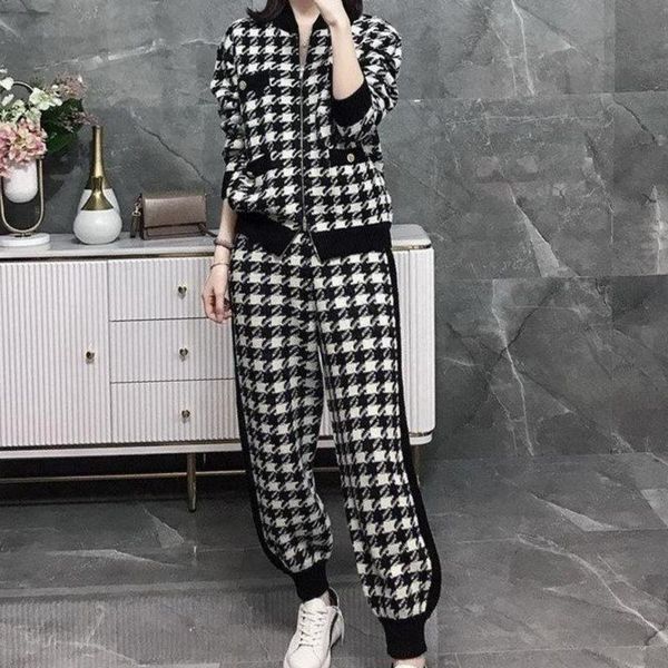 women's two piece pants 2021 fall knit sweatshirts suit tracksuit houndstooth 2 sets womens outfits zipper plaid cardigan coats +sports, White
women's two piece pants 2021 fall knit sweatshirts suit tracksuit houndstooth 2 sets womens outfits zipper plaid cardigan coats +sports, White