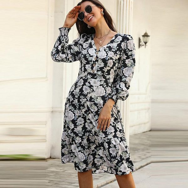 casual dresses autumn 2021 temperament gentle button printing v-neck ladies' european and american style dress, Black;gray
casual dresses autumn 2021 temperament gentle button printing v-neck ladies' european and american style dress, Black;gray