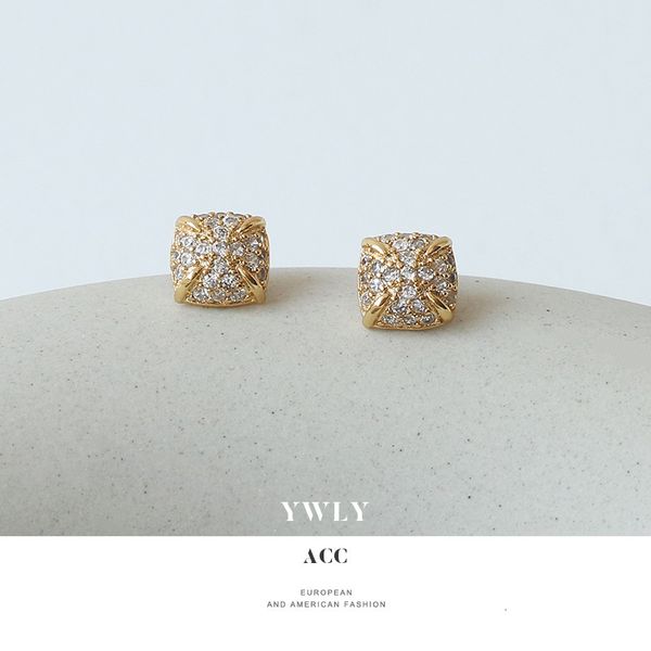 french zircon earrings for women: luxurious, elegant, fashionable, gorgeous and small square earrings ywly, Golden
french zircon earrings for women: luxurious, elegant, fashionable, gorgeous and small square earrings ywly, Golden