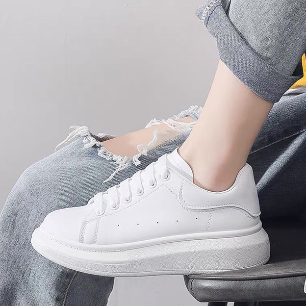 2022 mens womens casual shoes lace up flat comfort pretty trainers daily lifestyle luxury size eur 35-45 sneakers, Black
2022 mens womens casual shoes lace up flat comfort pretty trainers daily lifestyle luxury size eur 35-45 sneakers, Black