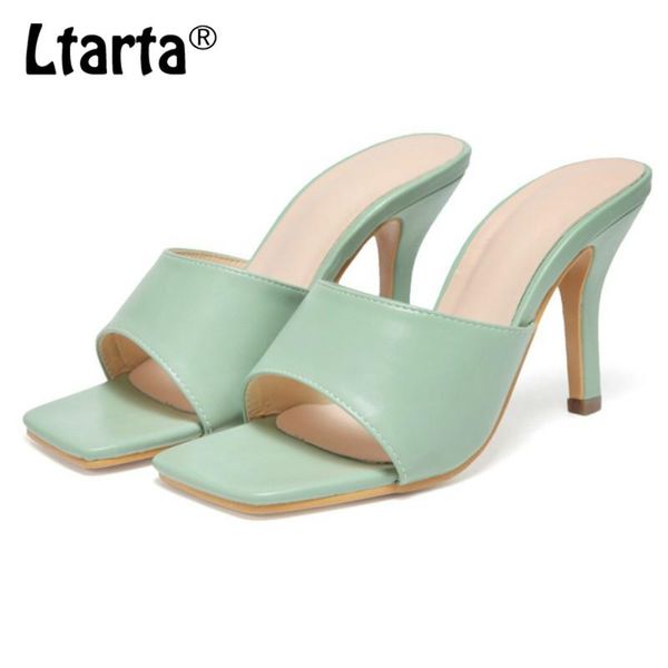 ltarta 2021 new women slipper summer outdoor sandal square high heel slip on flip flop elegant women slides sandal cgb, Black
ltarta 2021 new women slipper summer outdoor sandal square high heel slip on flip flop elegant women slides sandal cgb, Black