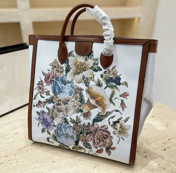 designer handbags wallets handbag tote bag high-capacity genuine leather different colors fashion brand various styles with original box siz
designer handbags wallets handbag tote bag high-capacity genuine leather different colors fashion brand various styles with original box siz