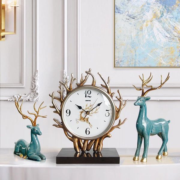 plastic european mute table clock vintage mirror decorative electronic desk digital clock table masa saati home decor ek50tc
plastic european mute table clock vintage mirror decorative electronic desk digital clock table masa saati home decor ek50tc