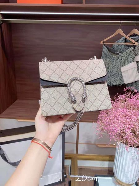 bag holderdesigner women's shoulder baghandbag hook
bag holderdesigner women's shoulder baghandbag hook