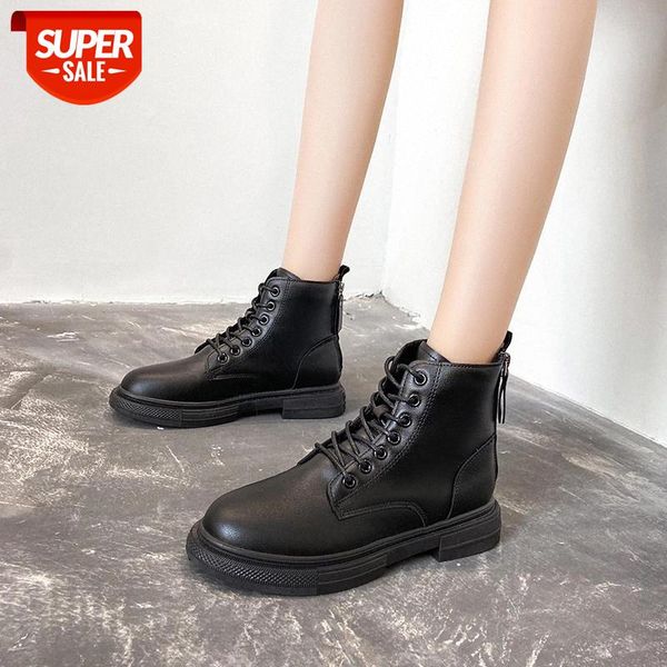 2020 winter snow boots women genuine leather shoes woman rubber ankle boots female retro fur shoes warm martens chunky platform #gf1e, Black
2020 winter snow boots women genuine leather shoes woman rubber ankle boots female retro fur shoes warm martens chunky platform #gf1e, Black