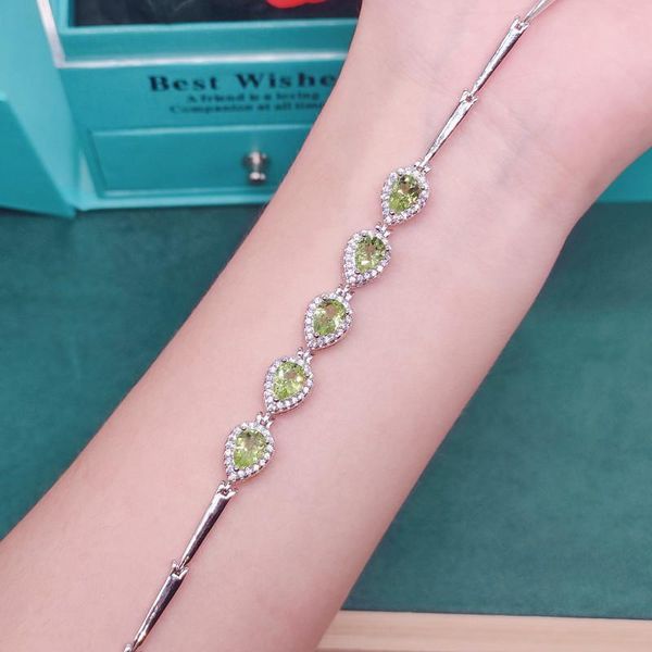 charm bracelets fashion exquisite water drop bracelet inlay green cubic zirconia simplicity jewelry for women wedding engagement anniversary, Golden;silver
charm bracelets fashion exquisite water drop bracelet inlay green cubic zirconia simplicity jewelry for women wedding engagement anniversary, Golden;silver