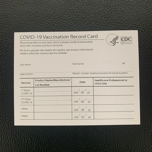 4*3inch cdc paper vaccination card files vaccinated record cards business cardes fill the information yourself fast delivery
4*3inch cdc paper vaccination card files vaccinated record cards business cardes fill the information yourself fast delivery