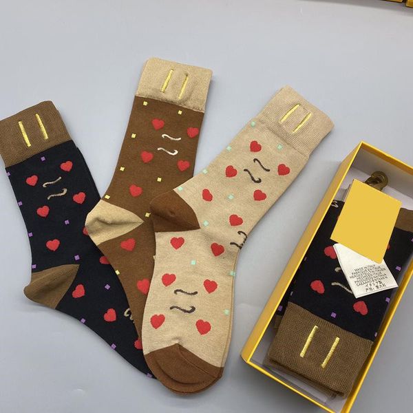 men women cotton stockings hosiery fashion brand embroidery socks winter fall warm designer sock stocking, Black;white
men women cotton stockings hosiery fashion brand embroidery socks winter fall warm designer sock stocking, Black;white
