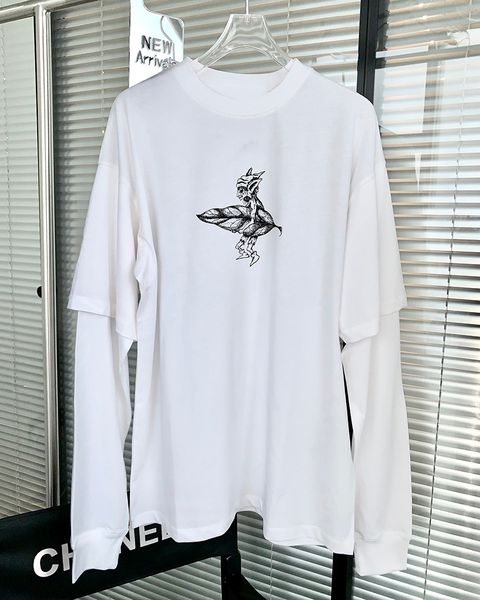 2021 cartoon print layered long sleeve round neck t-shirt shadow tee top, White;black
2021 cartoon print layered long sleeve round neck t-shirt shadow tee top, White;black