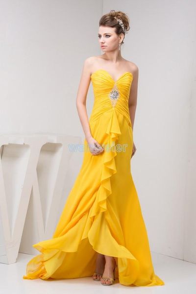 bridesmaid dress 2021 design arrival custom crystal gown luxury real po small train yellow chiffon, White;pink
bridesmaid dress 2021 design arrival custom crystal gown luxury real po small train yellow chiffon, White;pink