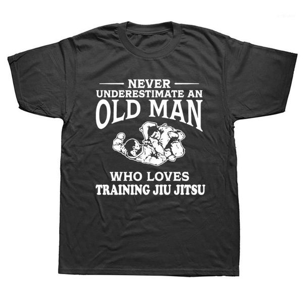 never underestimate an old man brazilian jiu jitsu t-shirt mens short sleeve oversized streetwear hip hop bjj t shirts tees men's t-shi, White;black
never underestimate an old man brazilian jiu jitsu t-shirt mens short sleeve oversized streetwear hip hop bjj t shirts tees men's t-shi, White;black