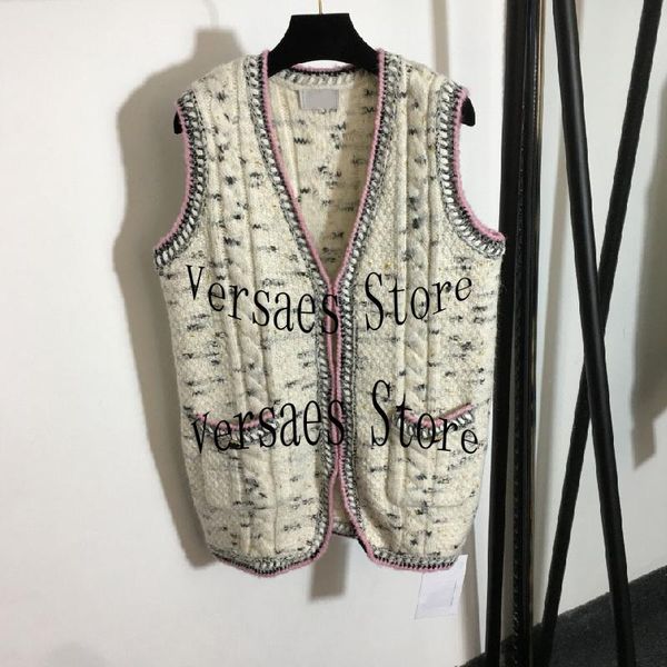 women's vests 2021 luxury design bright silk blended wool knitted sleeveless vest cardigan temperament slim knit, Black;white
women's vests 2021 luxury design bright silk blended wool knitted sleeveless vest cardigan temperament slim knit, Black;white