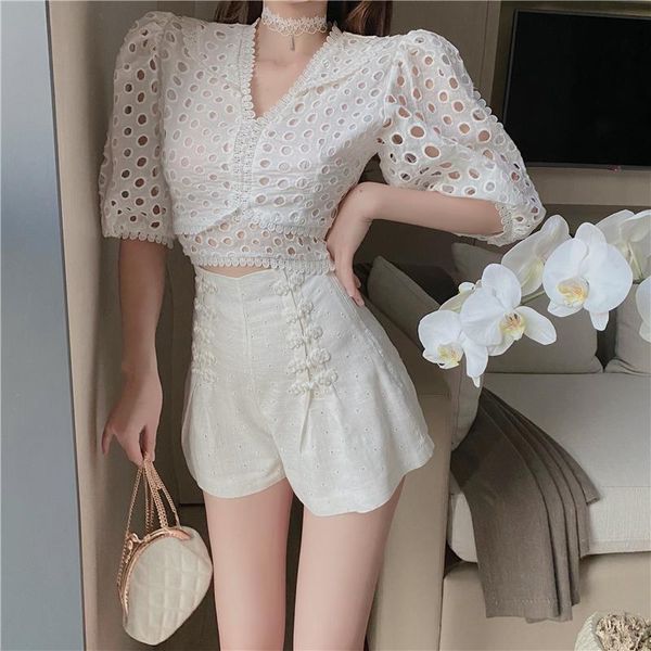 women's tracksuits women chic shorts suit fashion hollow out v-neck lace short designer button high waist female summer 2-piece set, Gray
women's tracksuits women chic shorts suit fashion hollow out v-neck lace short designer button high waist female summer 2-piece set, Gray