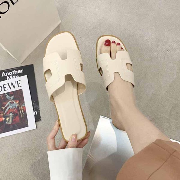 slippers women's flat-bottomed casual beach shoes women students korean version wear sandals and fashion flip-flops, Black
slippers women's flat-bottomed casual beach shoes women students korean version wear sandals and fashion flip-flops, Black
