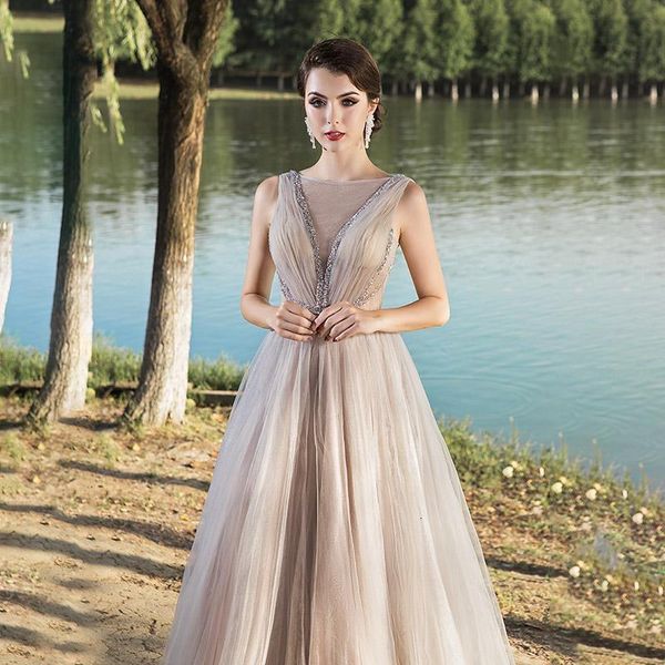 new newly 2021 sheer jewel neck prom backless a line floor length beaded formal evening occasion party es vestidos bzvv, Black;red
new newly 2021 sheer jewel neck prom backless a line floor length beaded formal evening occasion party es vestidos bzvv, Black;red